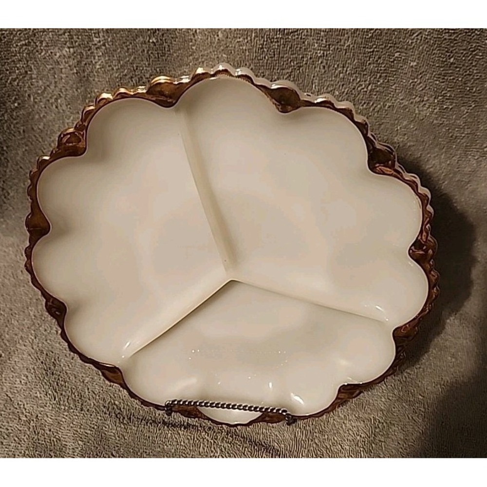 Fire King Anchor Hocking Milk Glass Divided Relish Plate w/Gold Trim Anniversary - Picture 3 of 4